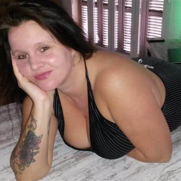 xxSWEET-DREAMxx sucht Sextreffen in NRW